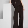 Pantalones de pierna ancha con cintura elástica
