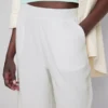 Pantalones de pierna ancha con cintura elástica