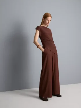 Pantalones de pierna ancha con efecto arrugado