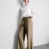Pantalones de pierna ancha con efecto arrugado