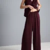 Pantalones de satén con textura y corte recto