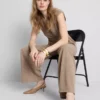 Pantalones de talle medio y pierna ancha