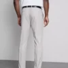 Pantalones de traje de corte entallado con textura dobby