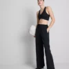 Pantalones deportivos de corte ancho