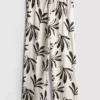 Pantalones estampados de pierna ancha