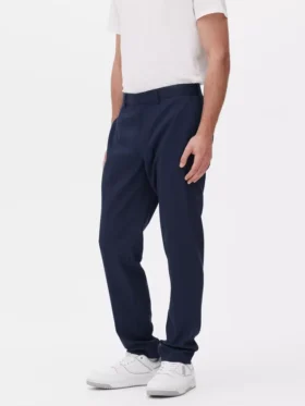 Pantalones formales de sarga de corte entallado