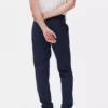 Pantalones formales de sarga de corte entallado