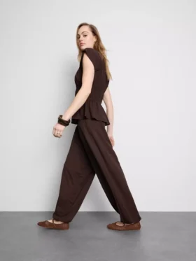 Pantalones harem con textura