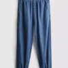 Pantalones harem de Paula Echevarría en denim con alto contenido en algodón