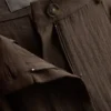 Pantalones holgados con textura y cintura media