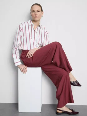 Pantalones palazzo con detalle de lazo