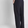 Pantalones plisados «The Edit»