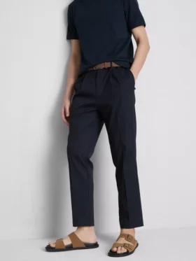 Pantalones «The Edit» de corte ajustado con acabado aterciopelado