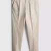Pantalones «The Edit» de corte ajustado con acabado aterciopelado