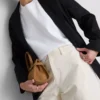 Pantalones utilitarios de corte acampanado con alto contenido en algodón