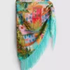 Pareo con flecos y estampado tropical