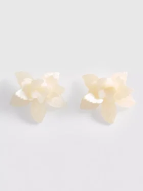 Pendientes de 3D con motivos florales de Paula Echevarría