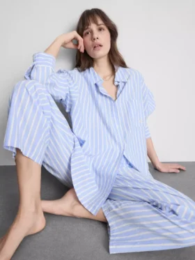 Pijama de algodón a rayas estilo Oxford