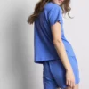 Pijama de camiseta y pantalones cortos