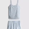 Pijama de camiseta y pantalones cortos estampados