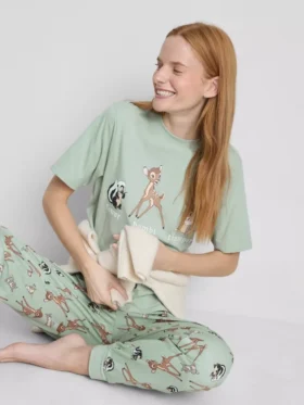 Pijamas con estampado de Bambi de Disney