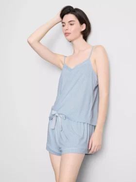 Pijamas cortos con camiseta de tirantes a rayas