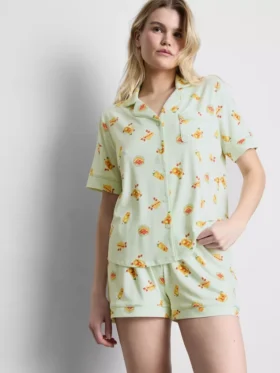 Pijamas cortos estilo «boyfriend» estampados