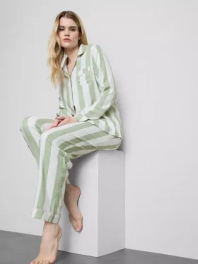 Pijamas de algodón a rayas estilo «boyfriend»