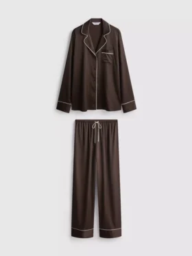 Pijamas de estilo «boyfriend» de satén