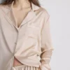 Pijamas de estilo «boyfriend» de satén