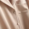 Pijamas de estilo «boyfriend» de satén