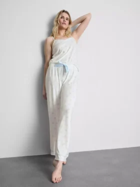 Pijamas de tirantes con lazo de satén estampado