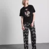 Pijamas estampados con «Buffy, la cazavampiros»
