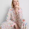 Pijamas estilo «boyfriend» con estampado de dulces