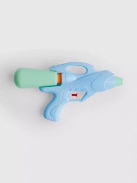 Pistola de agua de juguete
