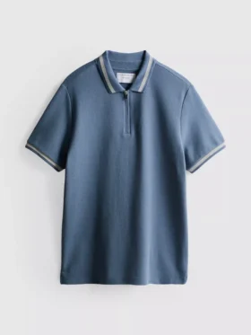 Polo con cuello de cremallera y textura