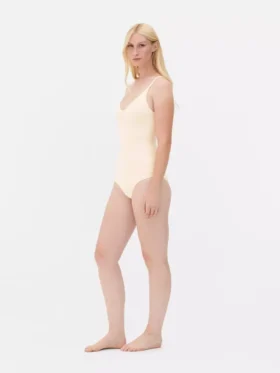 Ropa Moldeadora