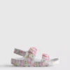 Sandalias con correa de doble hebilla estampadas