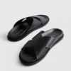 Sandalias con tiras cruzadas