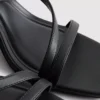 Sandalias de tacón grueso de horma ancha