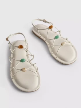 Sandalias de tiras con abalorios