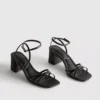 Sandalias de tiras con tacón grueso