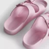 Sandalias de tiras gruesas con doble hebilla