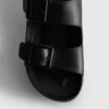 Sandalias de tiras gruesas con doble hebilla