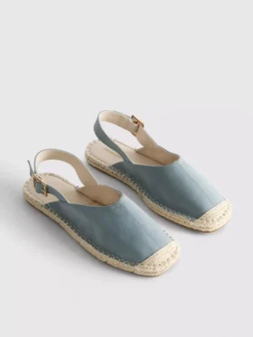 Sandalias tipo alpargatas con tiras traseras