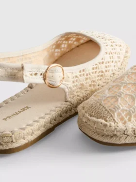 Sandalias tipo alpargatas con tiras traseras