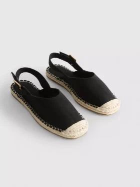 Sandalias tipo alpargatas con tiras traseras