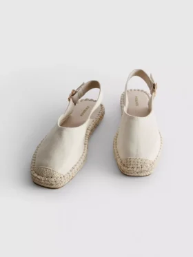 Sandalias tipo alpargatas con tiras traseras