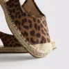 Sandalias tipo alpargatas con tiras traseras