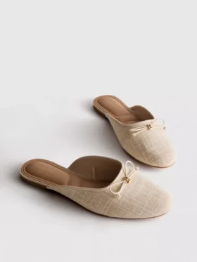 Sandalias tipo bailarina con lazo